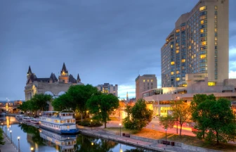 Gay Ottawa Hotels