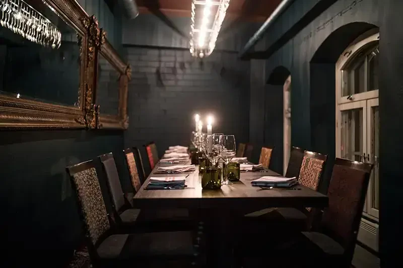 레스토랑 Baskeri & Basso