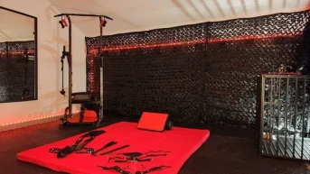 The Hidden Room Paris