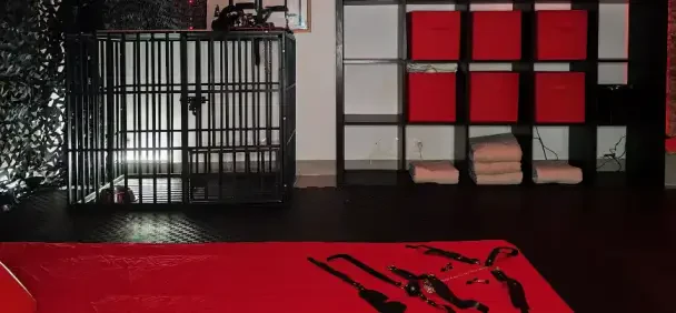 The Hidden Room Paris