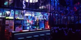 Bar Cocks