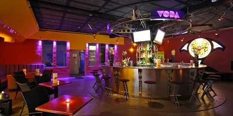 Club Pre-Party -  free entry to nearby clubs Club Pre-Party -  free entry to nearby clubs