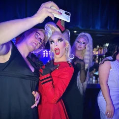 Club QUEER