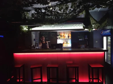 Club Garage