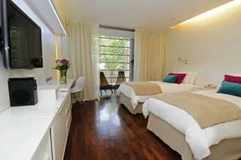 Ilum Experience Home