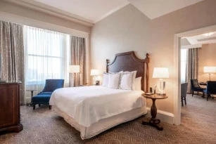 The Roosevelt New Orleans