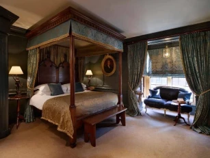 Hazlitt's London