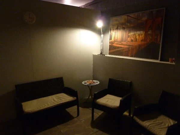 Relaxing bed space at Gator Sauna Exeter