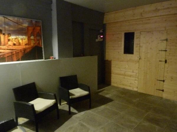 Sling Room in Gator Sauna Exeter