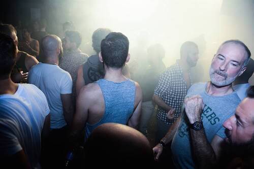 מועדון לריקודים הומואים של מועדון Gibus בפריז