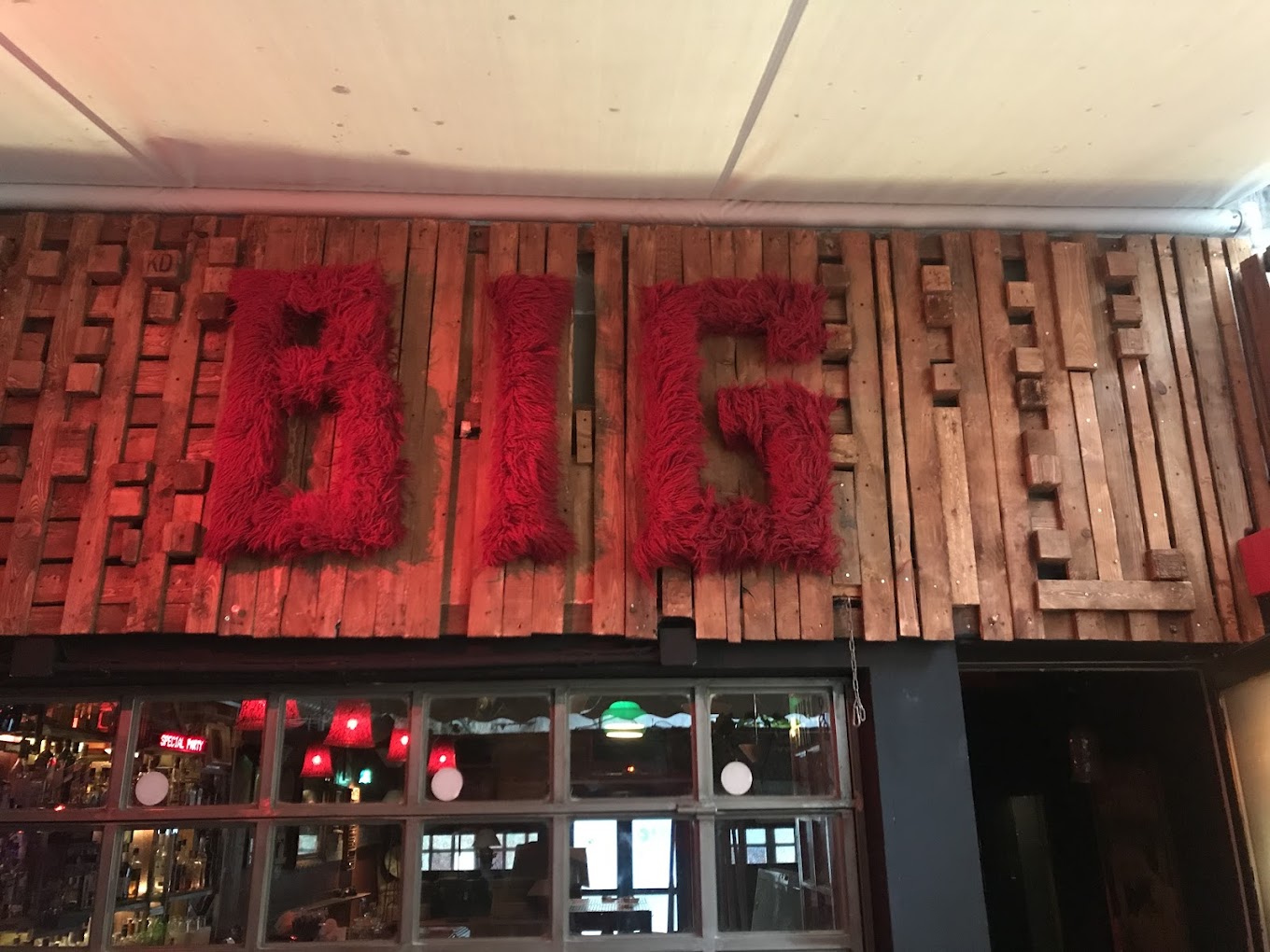 BIG Bar
