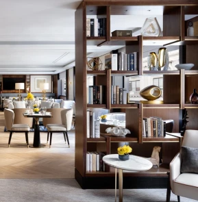 The Langham, Nova York, Quinta Avenida