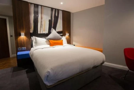 Nitenite Hotel