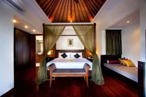 The Khayangan Dreams Villa