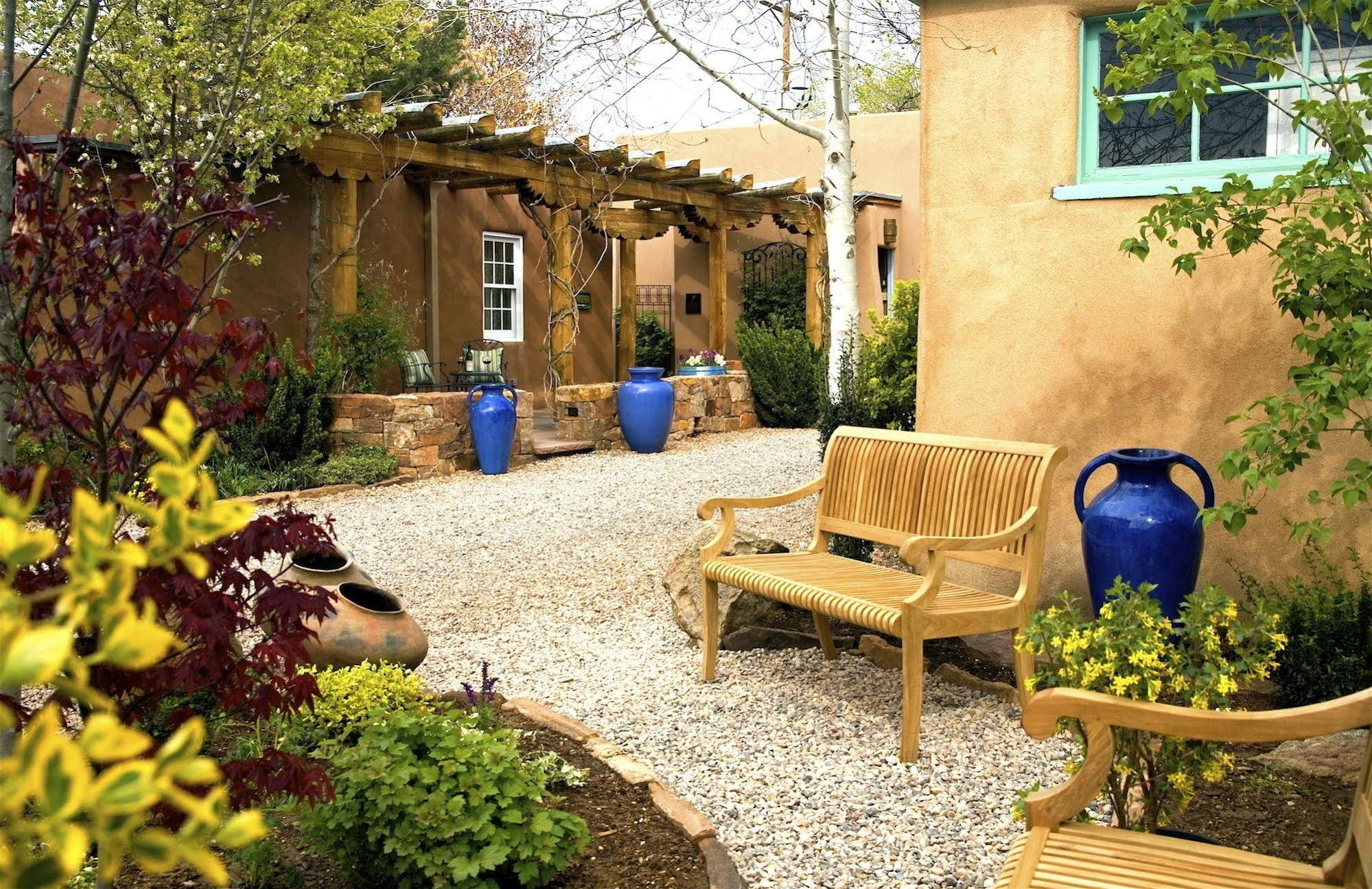 El Farolito Bed and Breakfast Inn