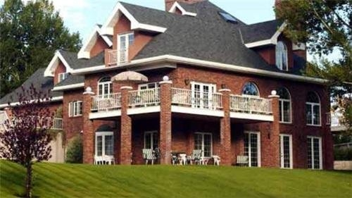 Toad Hall Manor Bed and Breakfast