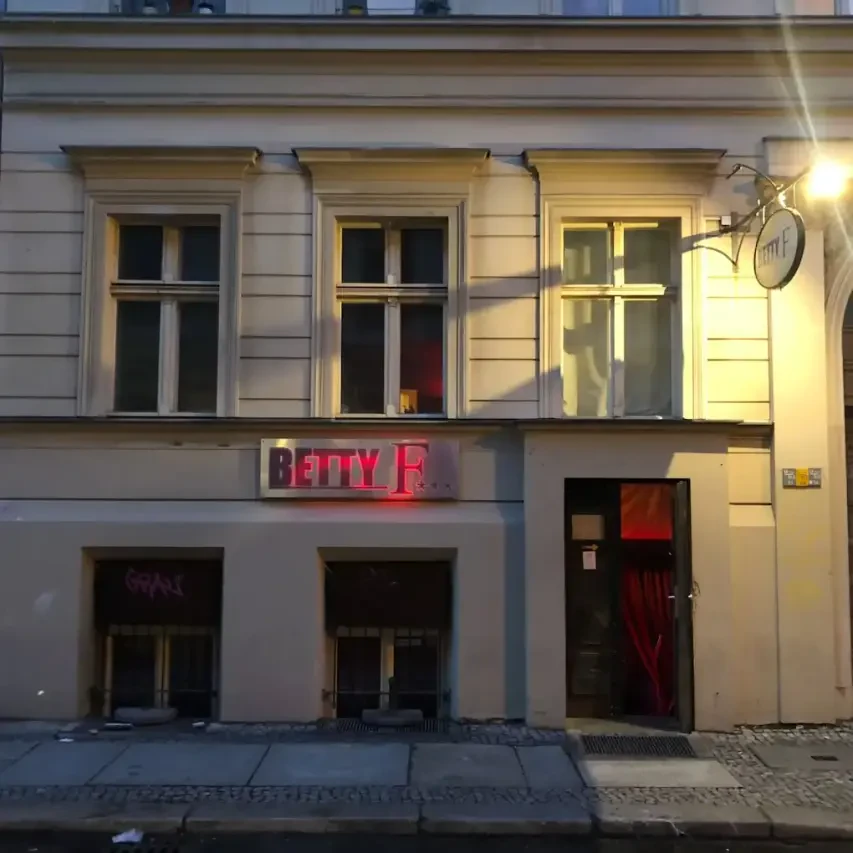 Betty F*** Bar