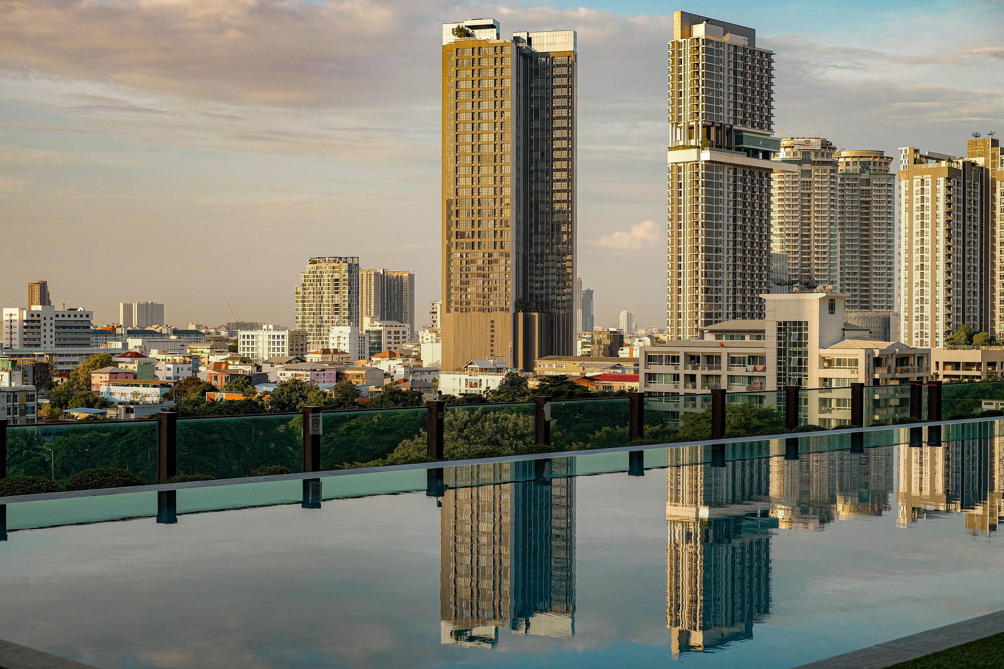 Урбана Саторн Бангкок