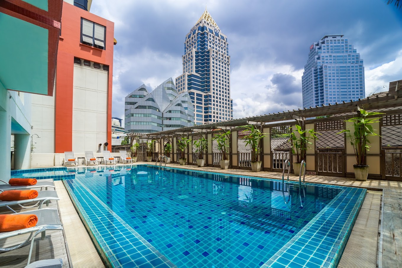 Apartament Bandara Silom