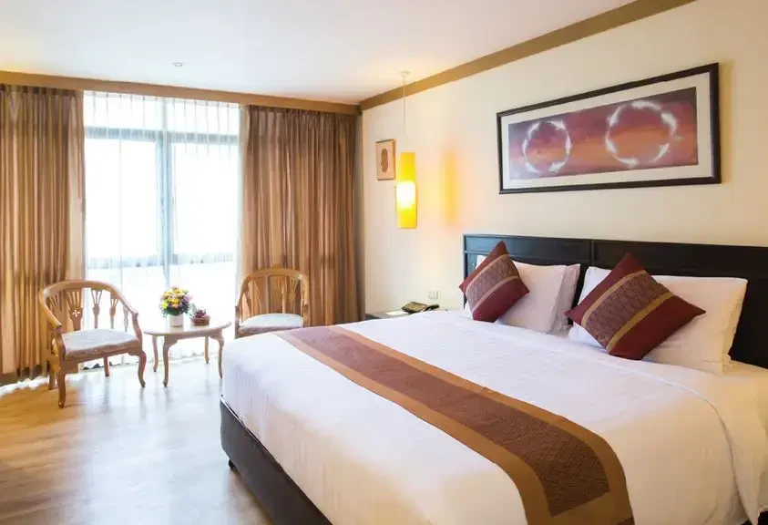 The Tarntawan Hotel Surawong