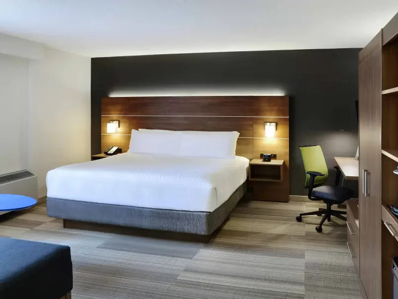 Holiday Inn Toronto Holiday Inn Toronto