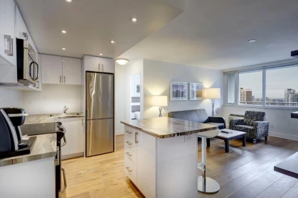 Town Inn Suits Toronto