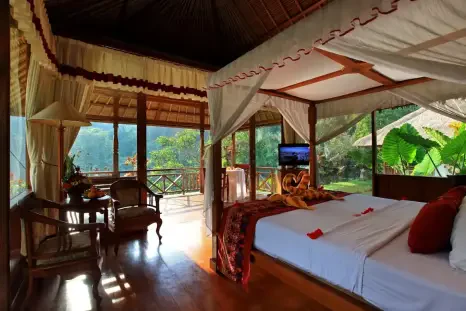 Santi Mandala Villa 與 Spa