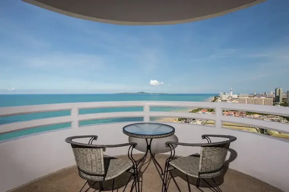 D Varee Jomtien Beach Pattaya Hotel