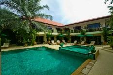Baan Souy Tatil Köyü