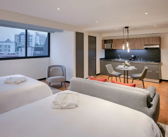 Amberes Suites