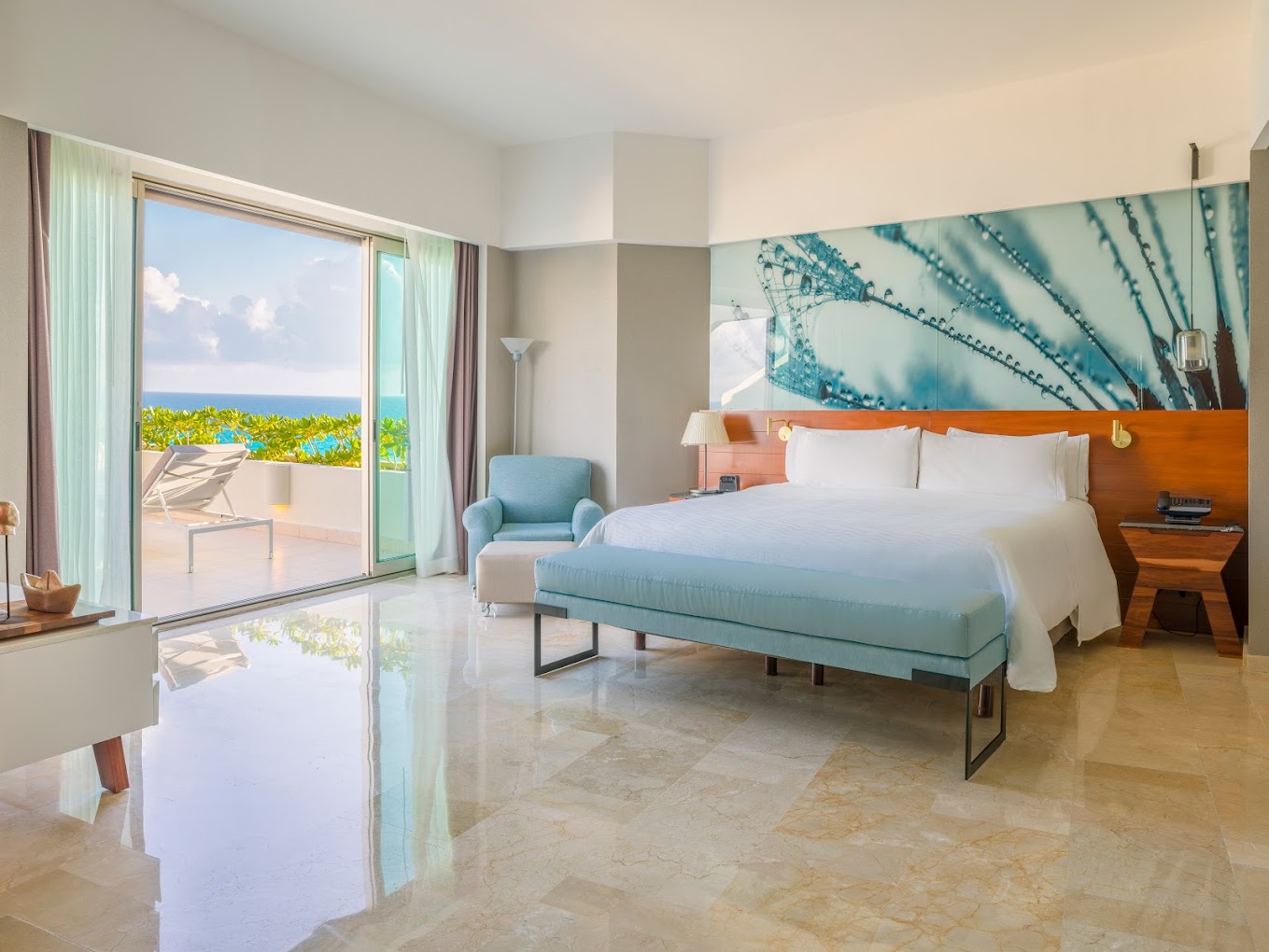 Na żywo Aqua Beach Resort Cancun