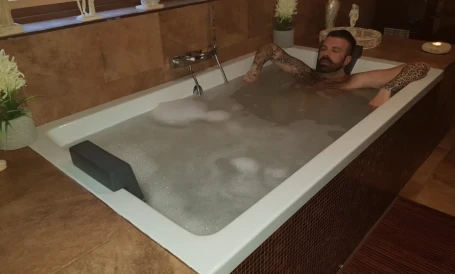 Sensual Erotic Tantra Massage