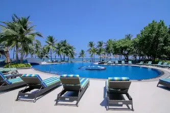 Royal Wing Suites & Spa