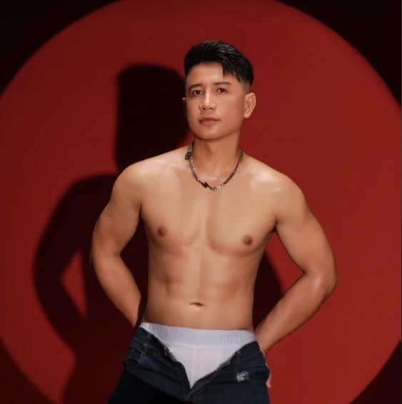 Paradise Spa for Men