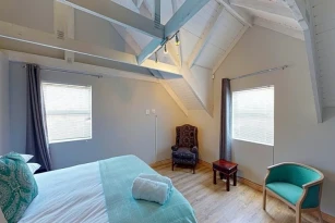 Hermanus Longboat Sea Cottage