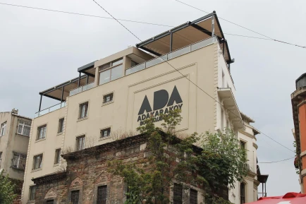 Ada Karakoy Hotel