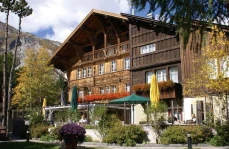 Schweizerhaus Swiss Quality Hotel