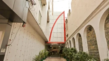 Hotel OK International