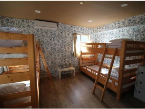 Guesthouse Kobe Sannomiya - Hostel, Caters to Wome