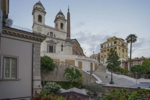 Les Diamants Spanish Steps Suite