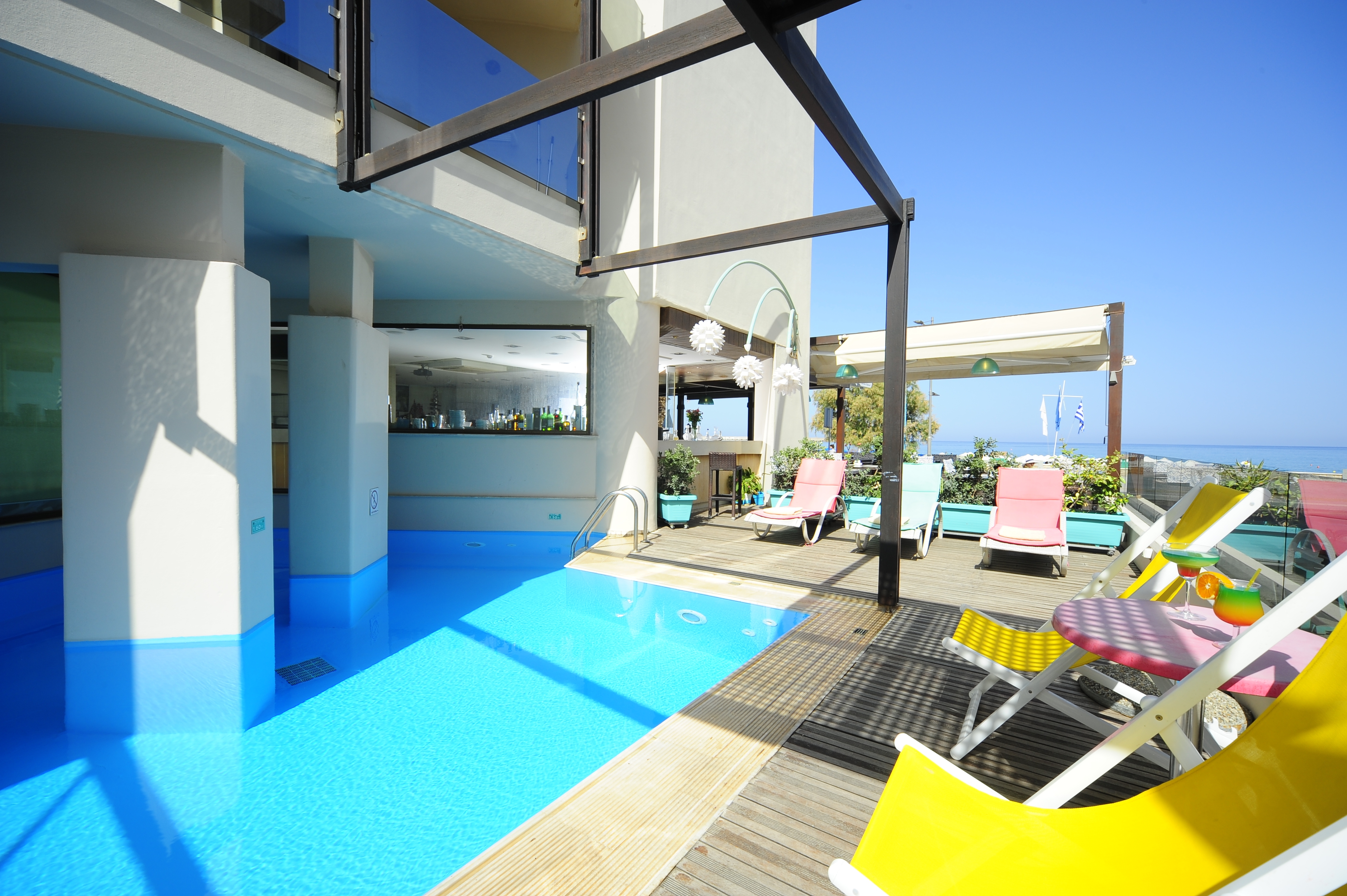 Steris Elegant Beach Hotel