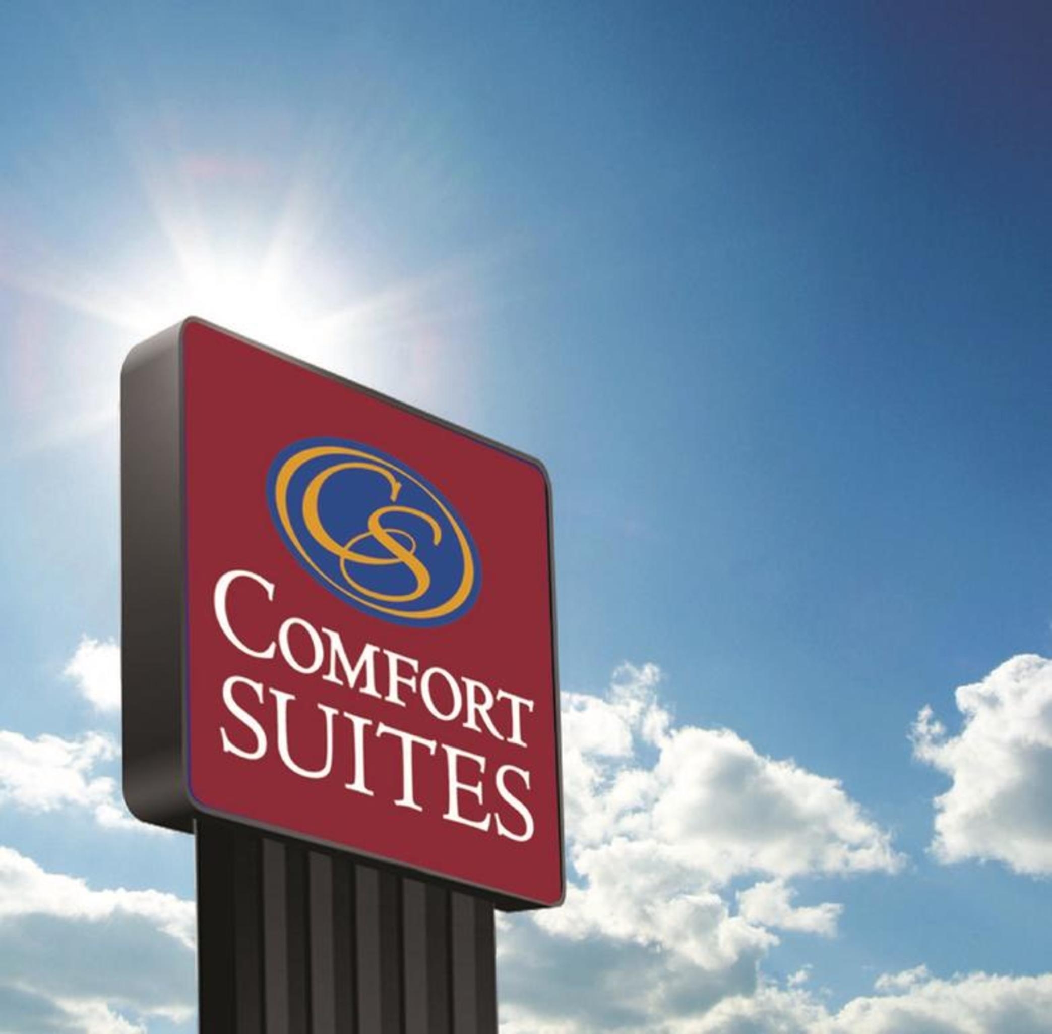 Comfort Suites Denver International Airport