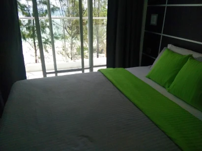 Simry Beachside Maldives Hotel