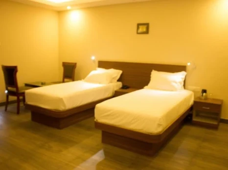 Hotel BJ's By the Way