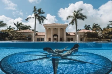 Bianca Sands On Grace Bay
