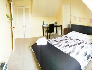 Foodora Lake View Bed & Breakfast