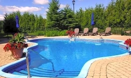 Le St Martin Bromont Hotel Suites