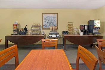 Microtel Inn & Suites by Wyndham Atlanta Airport