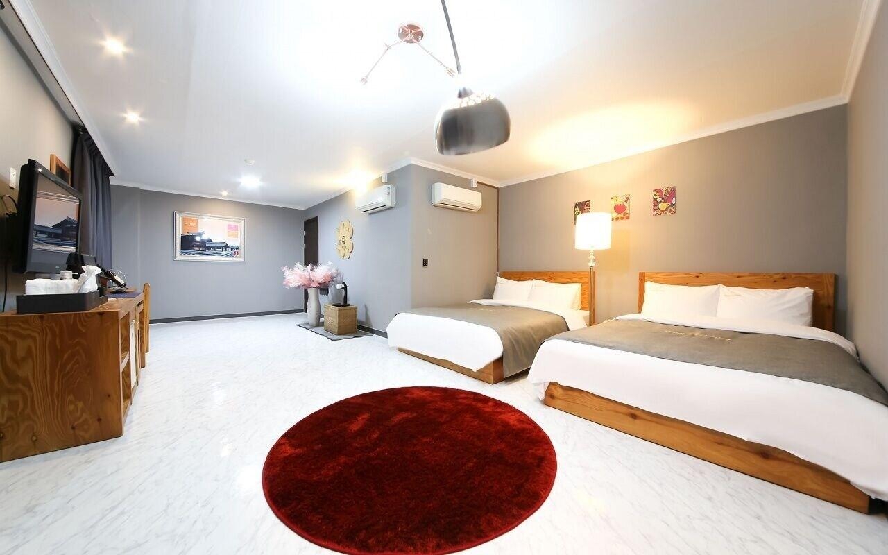 Gung Hotel