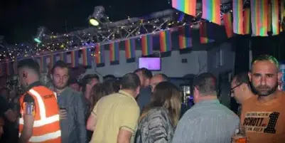 Bar Dash - win drinks
